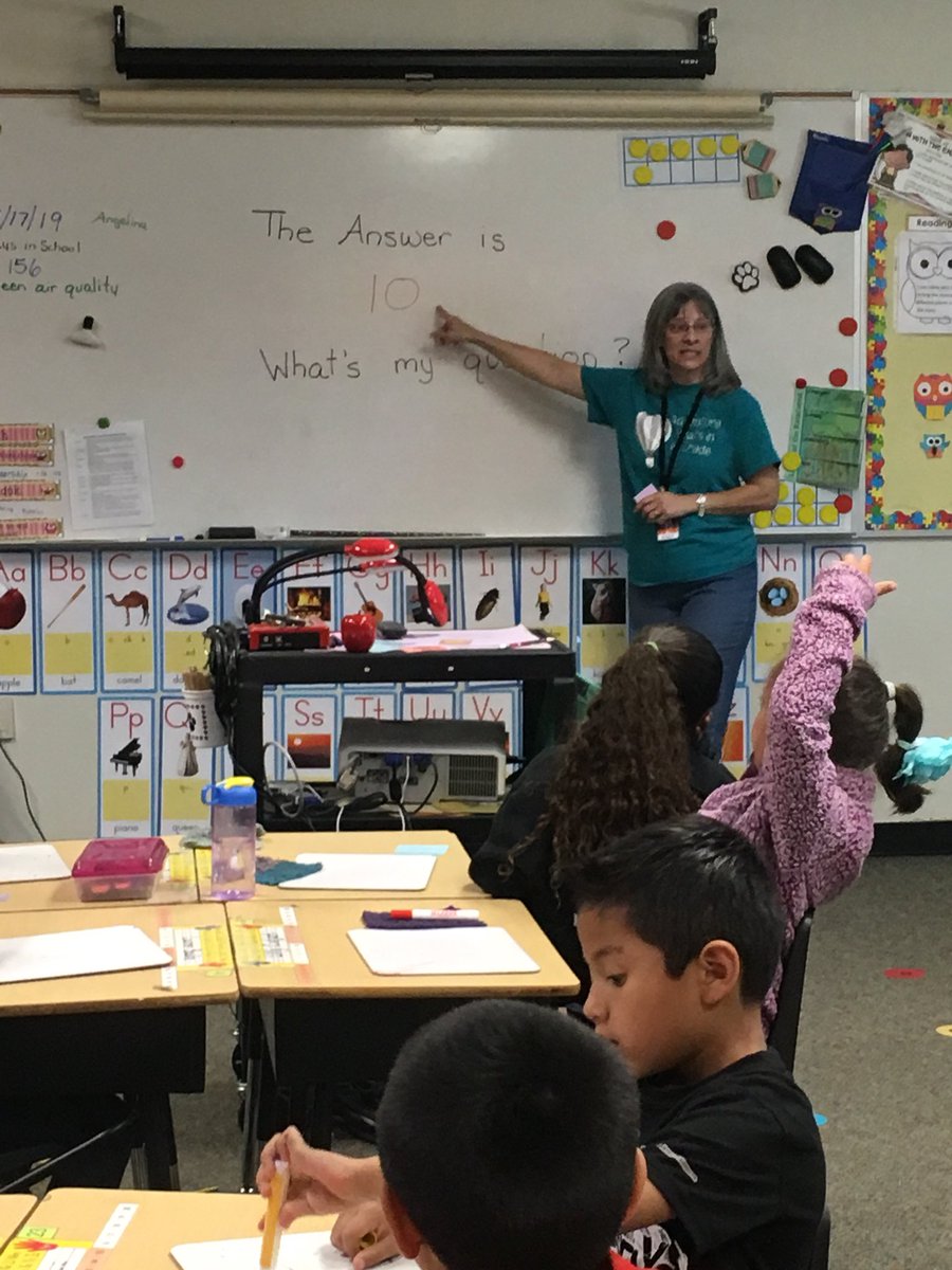 happycappy91's tweet image. It’s always a pleasure to walk through Math for Change Classrooms. especially when you hear students say in unison ohhh because they can now visualize something they couldn’t before.  Like one student said, “I think that’s the most efficientist way!”  @pkleinhanzl #mathforchange