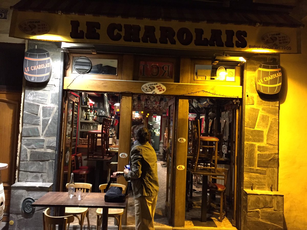 Algunos de los lugares visitados en París, todos de vino. Nuestro favorito, la Cave de l'Insolite. Conocimos un "speak easy" y Le  Charolais