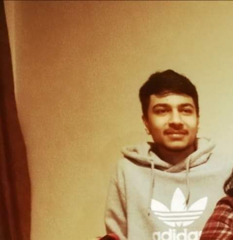 #MissingPerson
My friend's #nephew Arran Sidhu, 17. 
Last seen leaving family home #Solihull, W Mid on 15/4
Family are very concerned for his welfare. 
Arran is 5'10 - slim build, with short dark hair.
If you have any info or see him. Please get in touch #Birmingham #pleaseshare