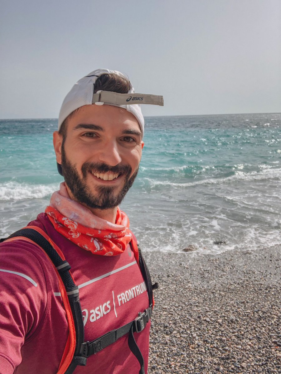 #IMoveMe #ad
🏃🏻‍♂️Pasquetta trail... Dalle montagne al mare sui sentieri liguri. Luoghi bellissimi per liberare la mente ed iniziare ad allenarsi per MTO <a href="/OrobieUT/">Orobie Ultra Trail</a>.
Buona pasquetta!
#iocorroqui 
@asicsitalia 
#ASICSFrontRunner #ASICSFrontRunnerItaly
#soundmindsoundbody