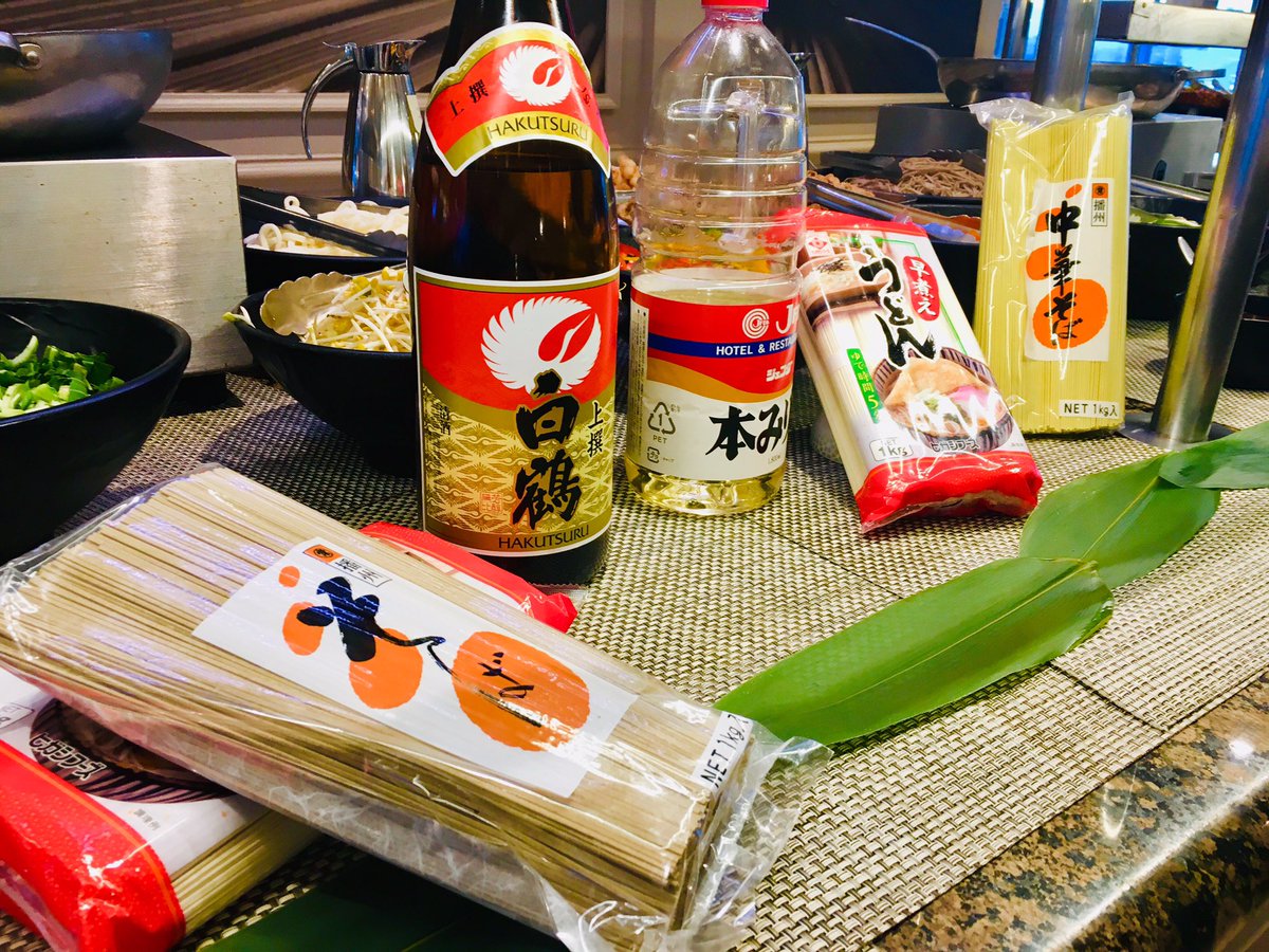 Robsonatsea's tweet photo. Destination Immersion, Japanese Dinner Buffet while in Hiroshima onboard Azamara Quest by Executive Chef Colin and his culinary team, amazing job all!@AzamaraVoyages @AzamaraQuest @Japan #DestinationImmersion #lovettravel #chefsatsea https://t.co/xrVdxwF4BU
