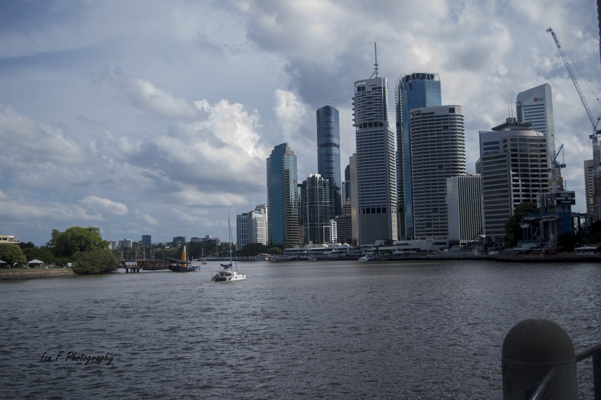IanFPhotograph1's tweet photo. Looking down the #BrisbaneRiver #photoofday #photography #photographylover #rivers #landscapephotography #landscape #Brisbane #Queensland #Australia #Nikon #nikonphotography #INeedANewCamera https://t.co/qOGPUHZn8c