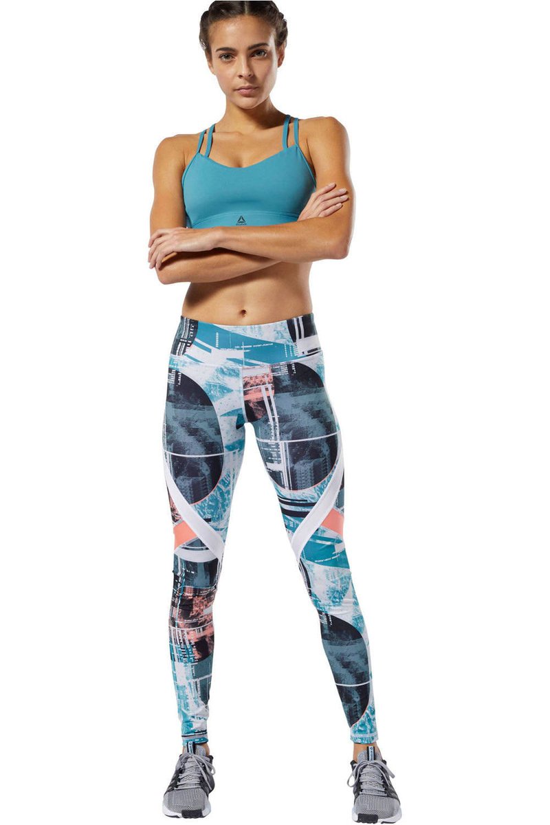 forumsport's tweet photo. Rompe los estándares: Sé quien quieres ser, no quien se espera que seas.

👉 ¡Descubre la nueva colección MYT de @Reebok! ⏩ https://t.co/6beTyWPvyt

#BreakTheStandard #Reebok #Fit #Fitness #Gym https://t.co/gvTm3ajJpl