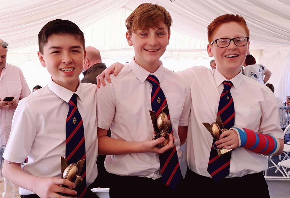 CanveyRugby's tweet photo. Had a great day celebrating our season, that included being named #QuilterKidsFirst champions back in September and starting the #AllSchools program with @RFUEssexTeam can’t thank the Rugby community enough for the support on our journey so far! https://t.co/aQaYxOvajX