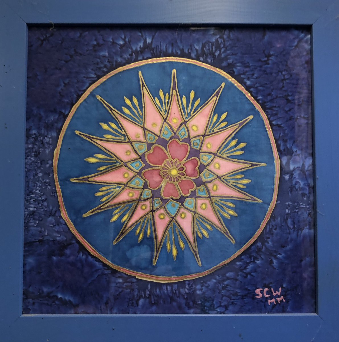 💜 My silk painting Mandala I made years ago. 💜 #crafts #art #walllights #wallart  #supportsmallbusiness  #burystedmunds #suffolk #craftsofinstagram #makingthings #silk #painting #silkpainting #mandala