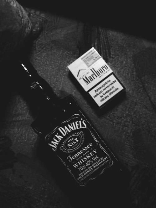 Alice🚬 tweet media