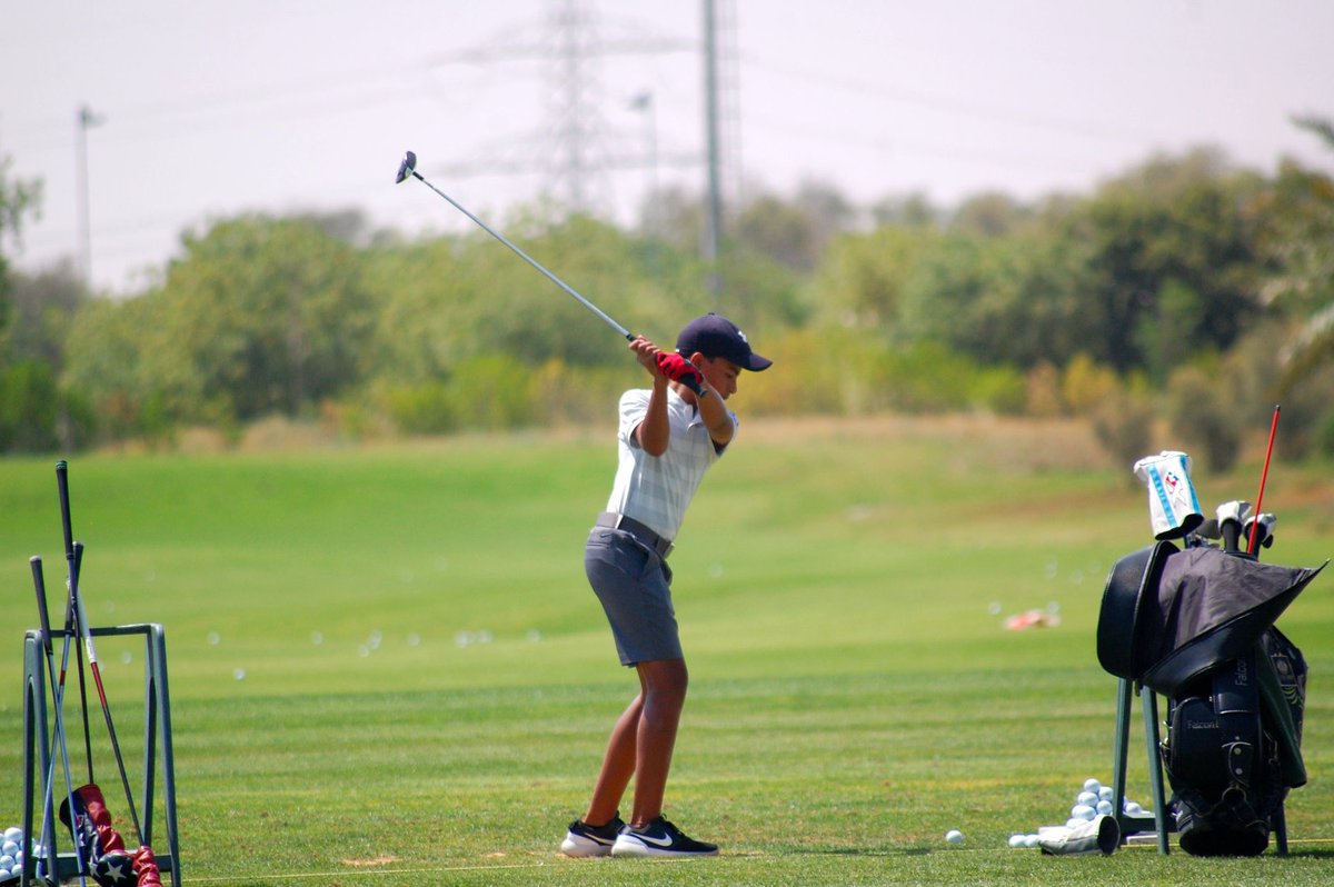 chicagobhoy1888's tweet photo. Proud of @white_dilan in his first season on @EGFuaegolf junior order of merit finishing overall 3rd in net category 👏👍#onwardsandupwards #hardworkdpaysoff #juniorgolf #uaegolf ⛳️🏌️‍♂️🇦🇪 https://t.co/15Xe5VpE6o