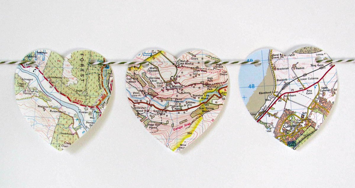 Clairewheatdesigns On Twitter Travel Decor Map Bunting Travel