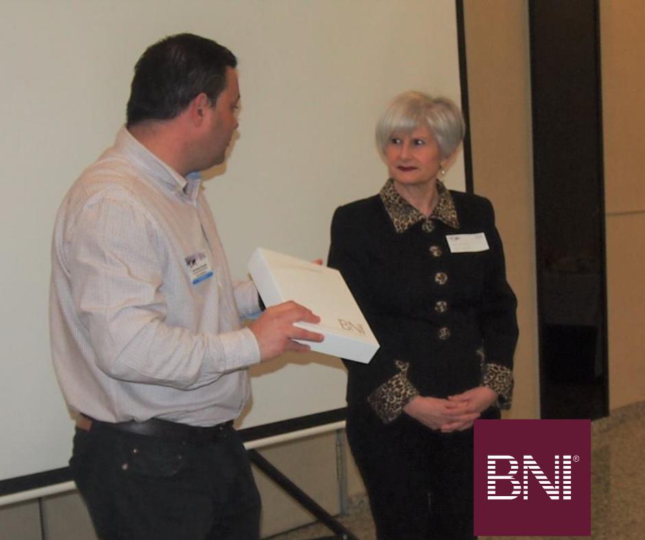 👉🏻 Pilar es una empresaria de #Ponferrada que ha decidido apostar un año más por el método #BNI para hacer crecer su negocio. 

¿Tienes una #empresa y quieres más #clientes? 💰 Conoce nuestros grupos de #networking ➡️ puedes venir a un desayuno de trabajo sin compromiso.