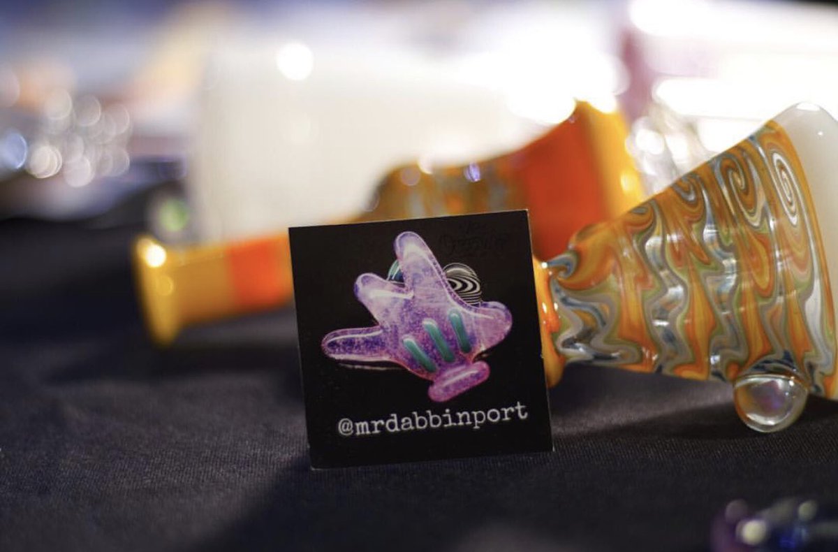 SeshJoe's tweet image. Don’t miss instagram.com/p/BwiiJN6hnPV/…    at our next Master Sesh, where he will be LIVE demonstrating glass blowing! Chill vibes &amp;amp; a show ?! I wouldn’t miss this if were you......👍👍👍👍#weed #marijuana #cannabis #stoner #stoned #Legalweed #high #LosAngeles #kush #pot #hightimes