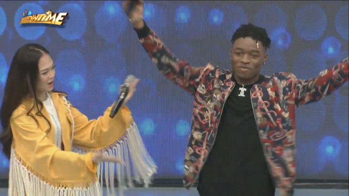 carl_flash's tweet photo. Tanghaling pasabog ang dala ni AC and Lavaado
@BonifacioAc x @iamlavaado
#ShowtimeWelcomeBack
#ACBonifacio #Lavaado #ACnatics
#SwitchItUpChallenge #InandOutChallenge https://t.co/fRLfBMoUHb