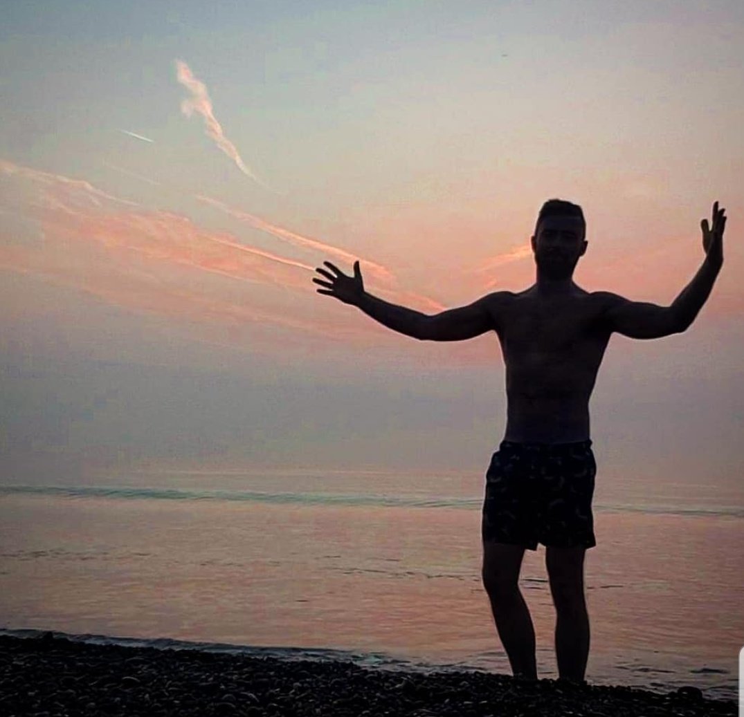 deric_tv's tweet image. Sunrise swims...my fav part of the day #Easter #TheWildLife