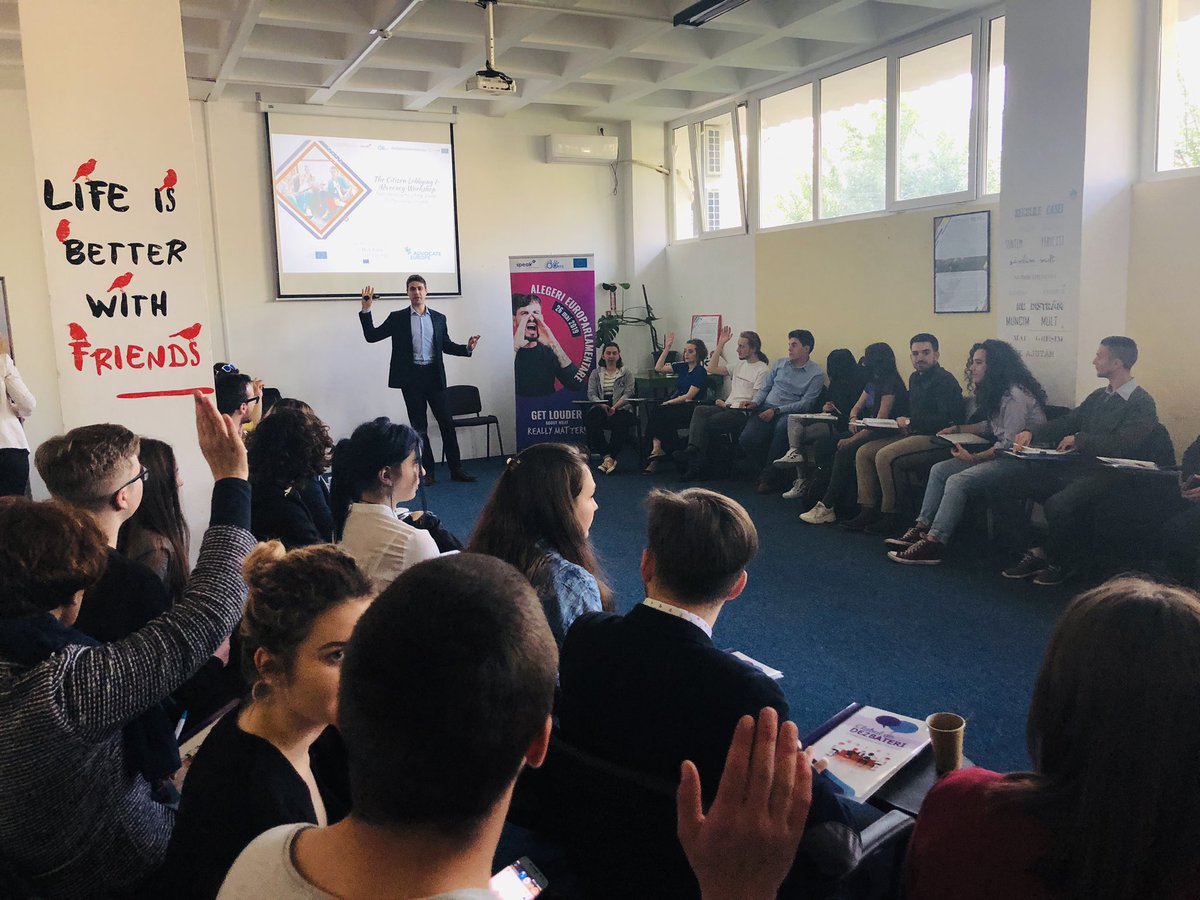 socialDOers's tweet photo. Full house at @socialDOers &amp; @GoodLobby workshop dedicated to #EUelections2019 #advocacy &amp; #cicic #participation!
#youth #EU #elections #information  #EuropeanParliament #decisionmaking #legislation #NGOs https://t.co/YjPsRBKbm1
