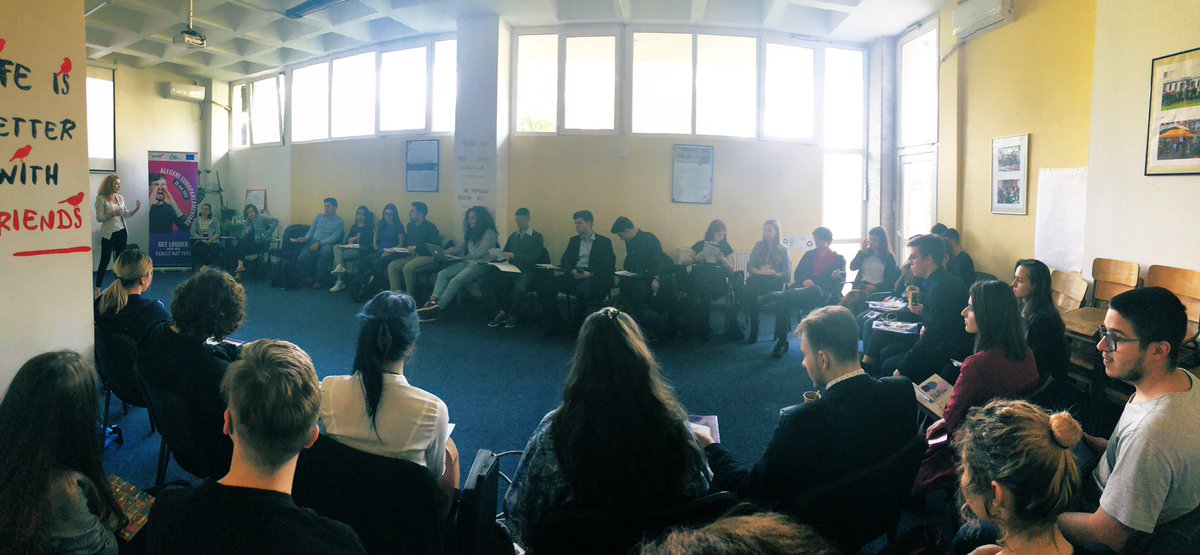 socialDOers's tweet photo. Full house at @socialDOers &amp; @GoodLobby workshop dedicated to #EUelections2019 #advocacy &amp; #cicic #participation!
#youth #EU #elections #information  #EuropeanParliament #decisionmaking #legislation #NGOs https://t.co/YjPsRBKbm1