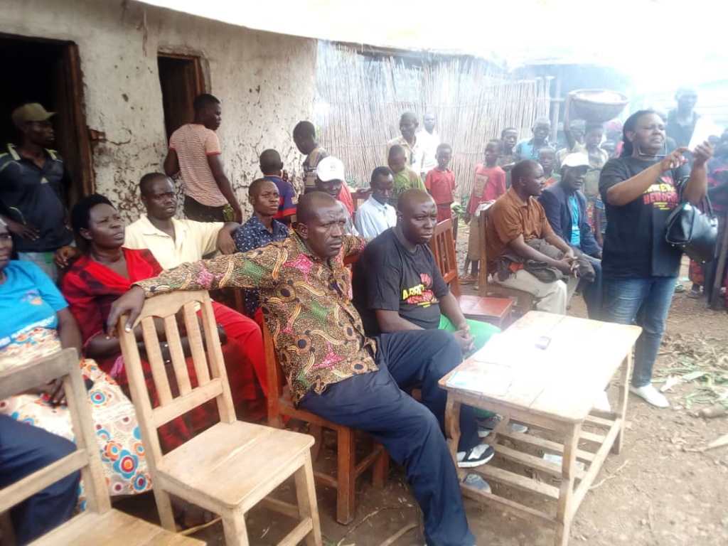 CIDEP2's tweet photo. #CIDEP, en collaboration avec #OxfamNovid a organisé, samedi 20 avril, une marche à #Bukinanyana-Cibitoke, ds le cadre du projet #Gouvernancefiscale https://t.co/R8Cyi6oyTj