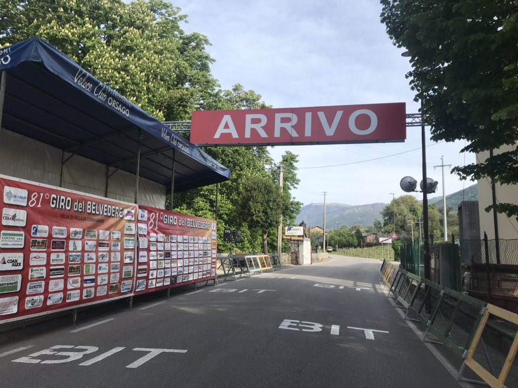 Buongiorno, amici! 😊 È una splendida giornata soleggiata. Dai, dai, dai! Oggi è il grande giorno dell’81º #GirodelBelvedere! 🚴☀️