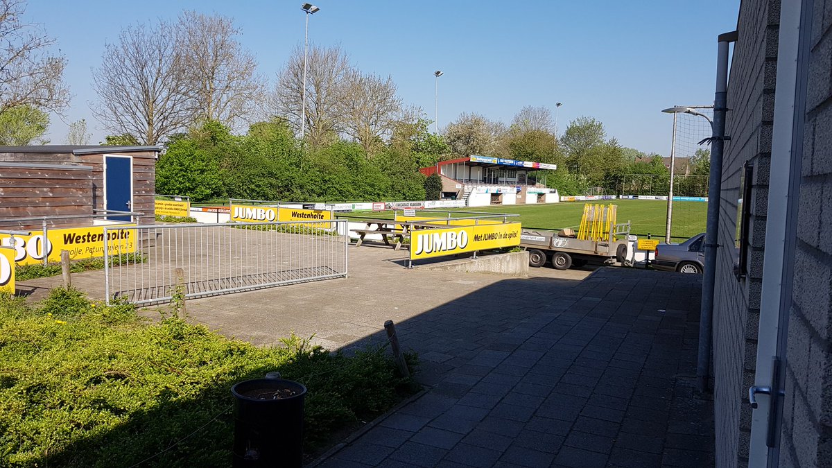 VoorberEIding #eierengooien #tweedepaasdag bij <a href="/vvwvf/">WVF</a> in volle gang. Aanvang jeugd om ca. 13.00 uur.