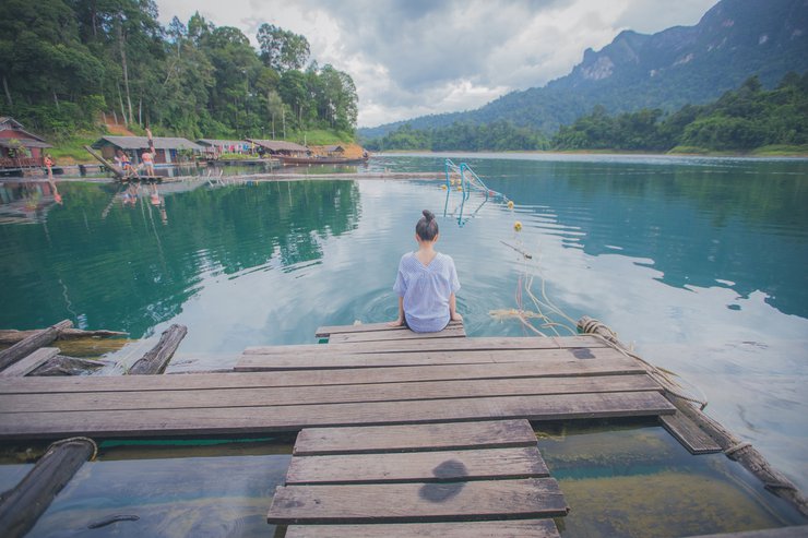 ReadmeSocial's tweet photo. A backpacking travel guide to  #Guilin of #Thailand at #Ratchaprapa Dam
Read more: https://t.co/Qu7ZVQML7O https://t.co/oXOPVmydaI