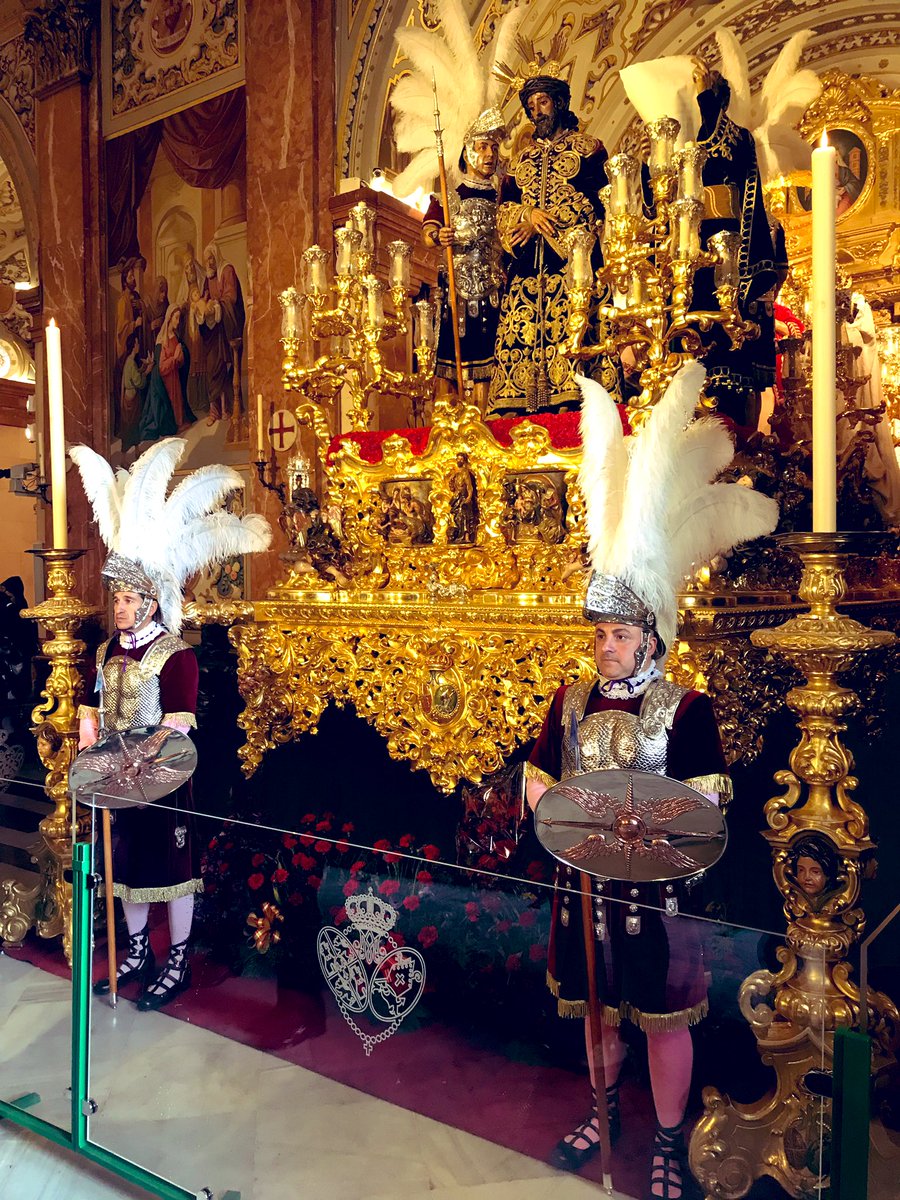 CitaCofradeBlog's tweet photo. Ntro Padre Jesús de la Sentencia y María Stma de la Esperanza Macarena antes de su salida @Hdad_Macarena #SSantaSevilla19 #SSantaSevABC #Recuerdos https://t.co/fzm6yq3v83