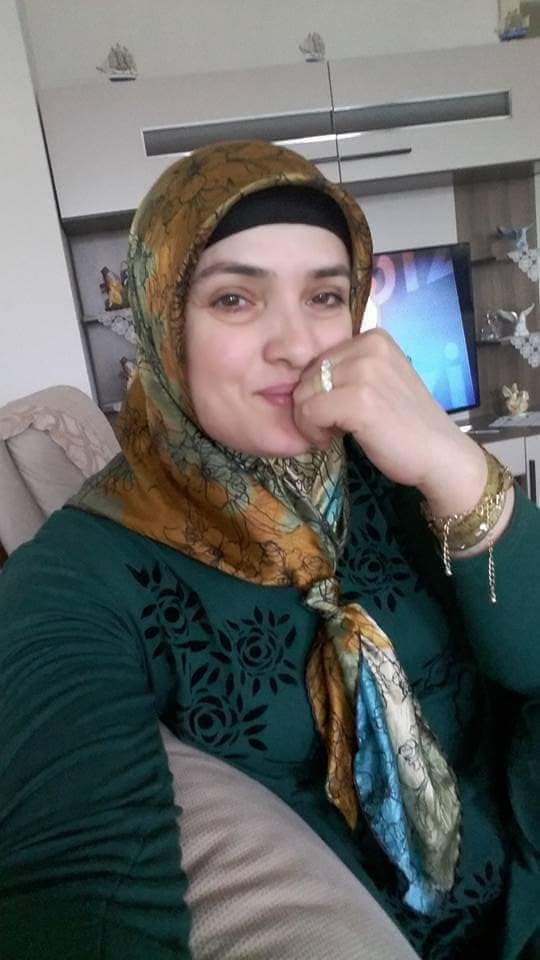 Biri Osman Sarıgün Diğeri Fatma Başaran bu iki Terbiyesiz kılıçdaroğluna saldırıp yumruk Atan Ôteki bu Evi yakın diye kendini yırtan çirkef ilerleyen saatlerde göreceğiz ne olacak soruşturma açılıp ne yapacaklar
#KılıçdaroğluYalnızDeğildir 
#Soyluistifa