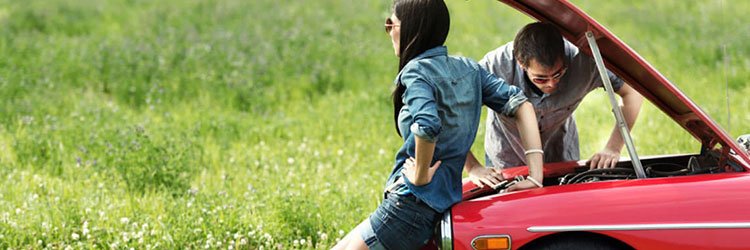 TowMyDrive's tweet photo. Top five summer breakdown reasons:

1. Water leaks
2. Battery
3: Low oil pressure
4: Rubber belt failure
5: Tyres
#TowMyDrive #Breakdown #Dubai #mydubai #UAE #AbuDhabi #RoadsideAssistance https://t.co/AdgBYHpO9K
