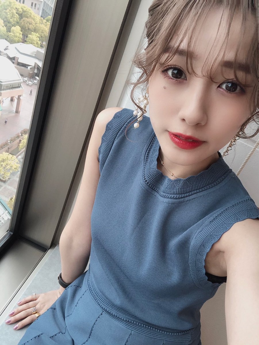 前田希美 Auf Twitter 浅井ｐと もりもりとぱしゃり 今日から浅井ｐに任せられ 本格的に前田ｐになってきました そして浅井ｐは今日から 浅井くんになったみたいです 詳しくは浅井さんのtwitterを それなのに ｔシャツには猫命 流石 愛を感じますね