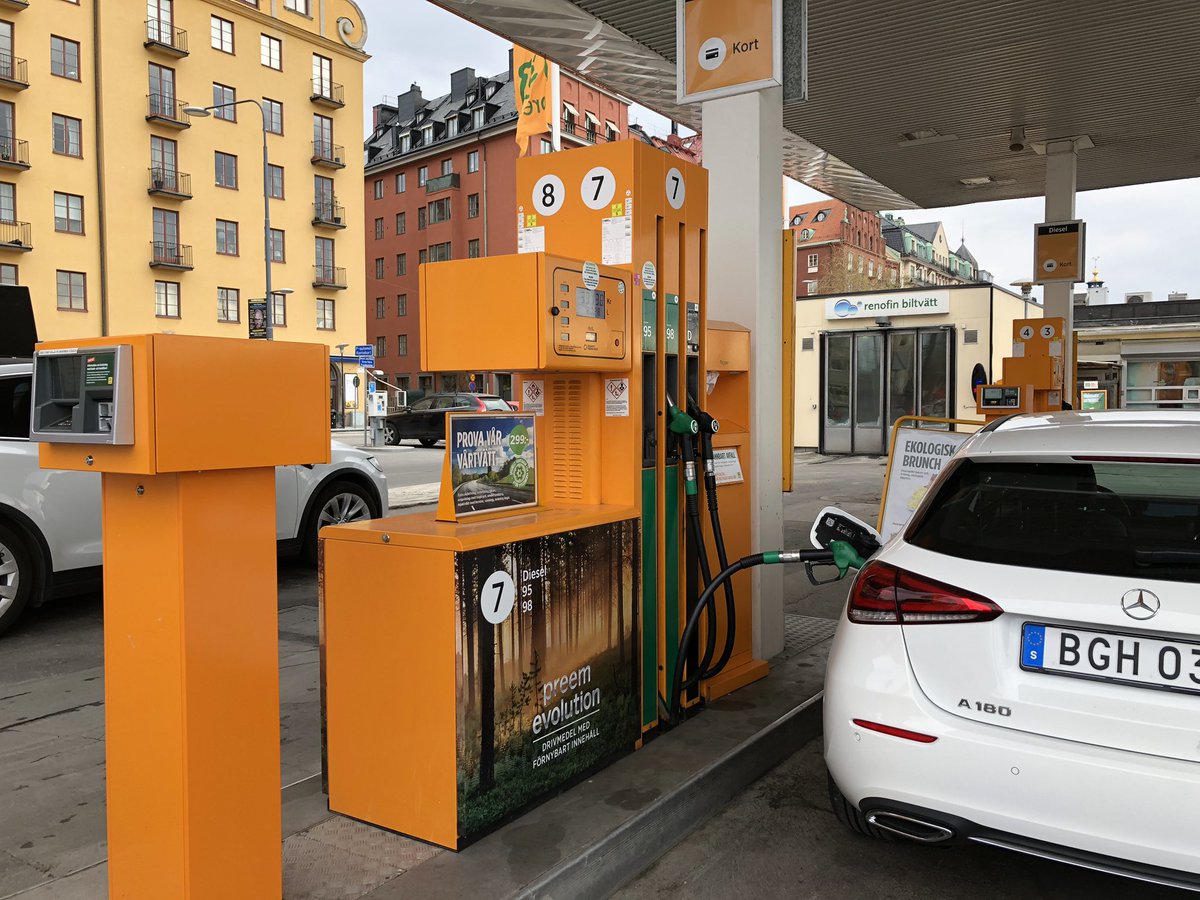marcel_nemer's tweet photo. Preem evolution, renewable fuel⛽️.
@PreemSverige #Sustainability #renewable #gasoline https://t.co/r2w2HL7U6T