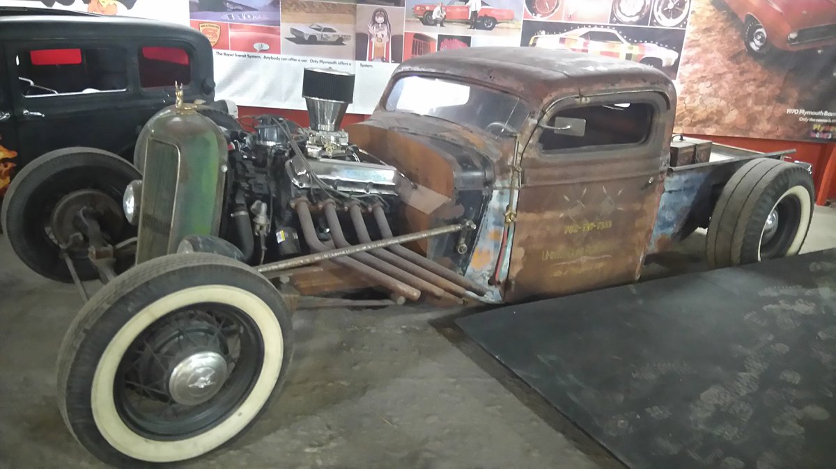 brioni_Z's tweet photo. Ford rat rod
@jacksback01
#musclegarage #SanktPetersburg #Russia https://t.co/TpbBIMTqYN