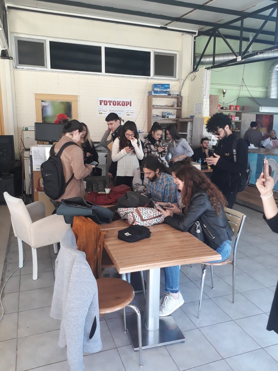 Harıl harıl 👋👋👋

#yalovadailkşenlik