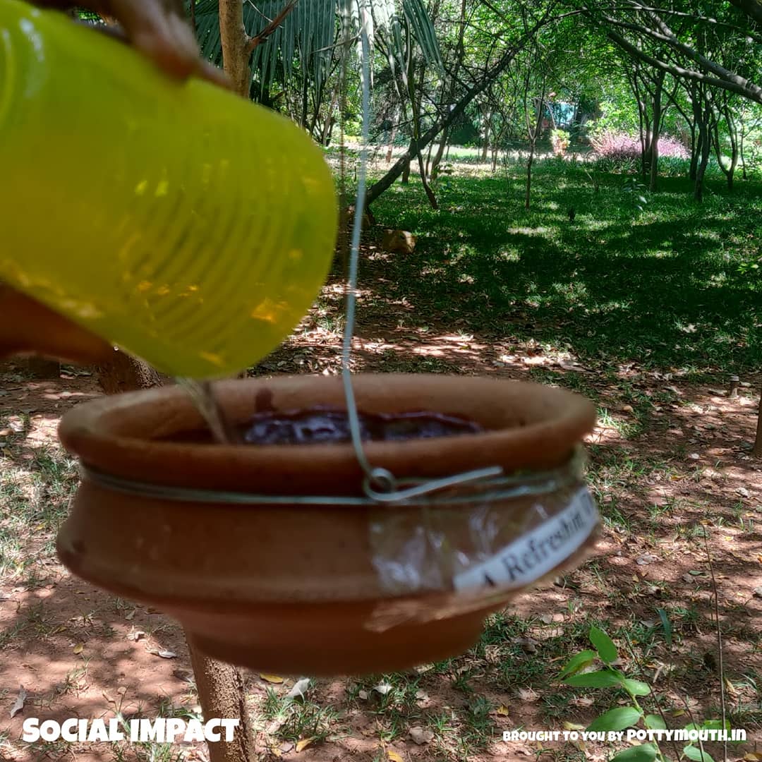 _pottymouth's tweet photo. This #March, #PottyMouth decided to help our city’s #birds beat the heat by installing 25 freshwater feeders in parks. Here’s to more swearing and more exciting projects next month. We’ll strike back again in April!
#pottymouth #followthebot #Socialimpact #socialchange #CHANGE https://t.co/UMR5kjq0ce
