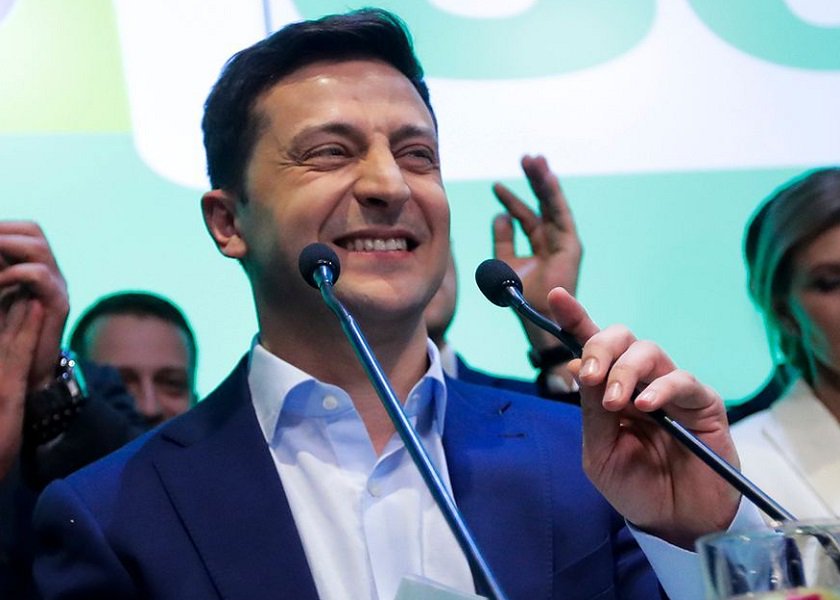 MexContigo's tweet image. Comediante se convierte en presidente de Ucrania dlvr.it/R3HKht