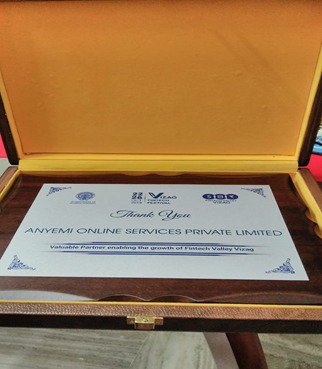 anyEMIOfficial's tweet image. we have been awarded as Valuable Partner enabling the Growth of Fintech @FintechValley during the Fintech Festival in Visakhapatnam last year.. 🎉

#anyEMI #ValuablePartner #FintechValley #Visakhapatnam
