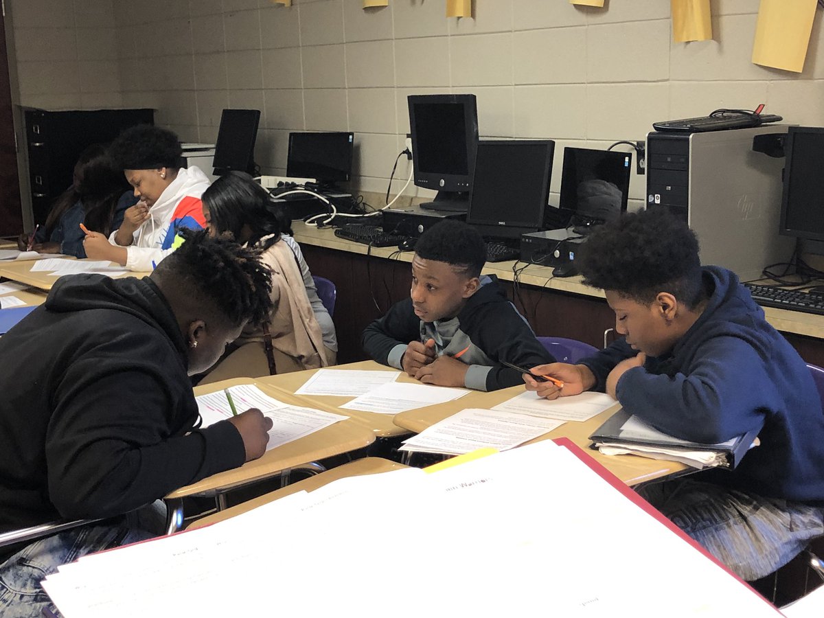 K_Clowdy's tweet photo. Getting these 8th graders ready for #Scantron testing! #scantronready #testprep #readingforcomprehension #testingblitz @pghs_spartans https://t.co/4EyhRxQ5sp