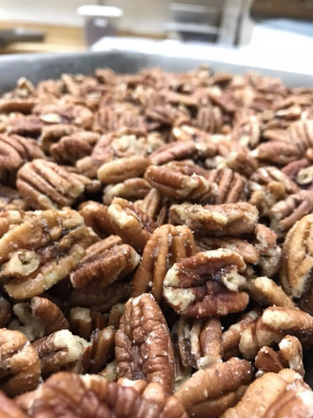 For the best pecans, pecan candy and pecan pies, look no further than The Nut House and Country Market! Visit nuthouseandcountrymarket.com to shop.

📷: <a href="/YonFamilyFarms/">Yon Family Farms</a>