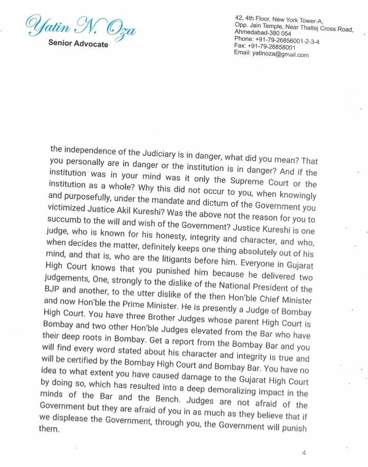 maneeshchhibber's tweet photo. A very strong letter by Sr adv Yatin Oza:  "Judges aren't afraid of govt but they are afraid of you in as much as they believe that if we displease the government, through you, the govt will punish them," he tells CJI Ranjan Gogoi  1/2 https://t.co/6pKLrB75uF