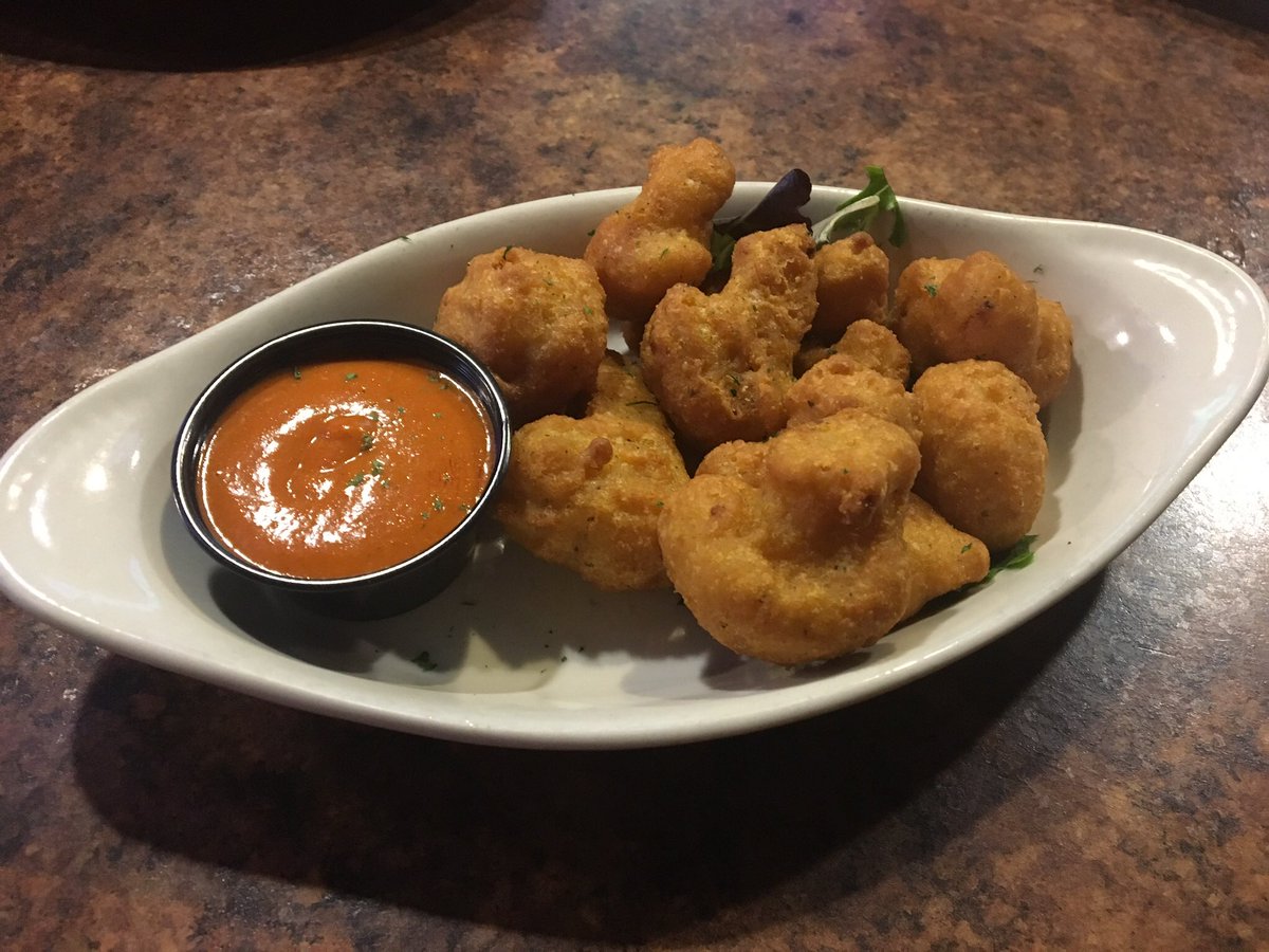 1/2 priced appetizers all day every Monday and $3 pints #grogtime #mondays #MondayMotivaton