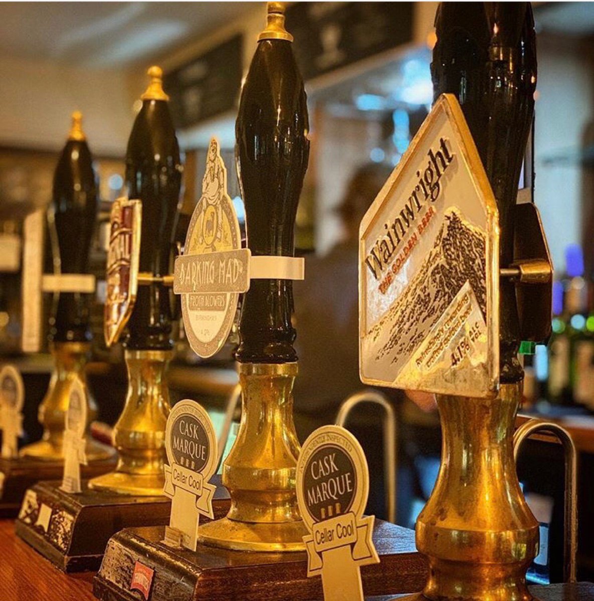 Our ales are what The Bulls Head prides itself on. During this beautiful bank holiday Monday how about you pop down for a chilled Wainwright which is packed full of sweet subtle notes and a delicate citrus aroma  #thebullshead #birminghamhour #ale #wainwright#mondaymotivation