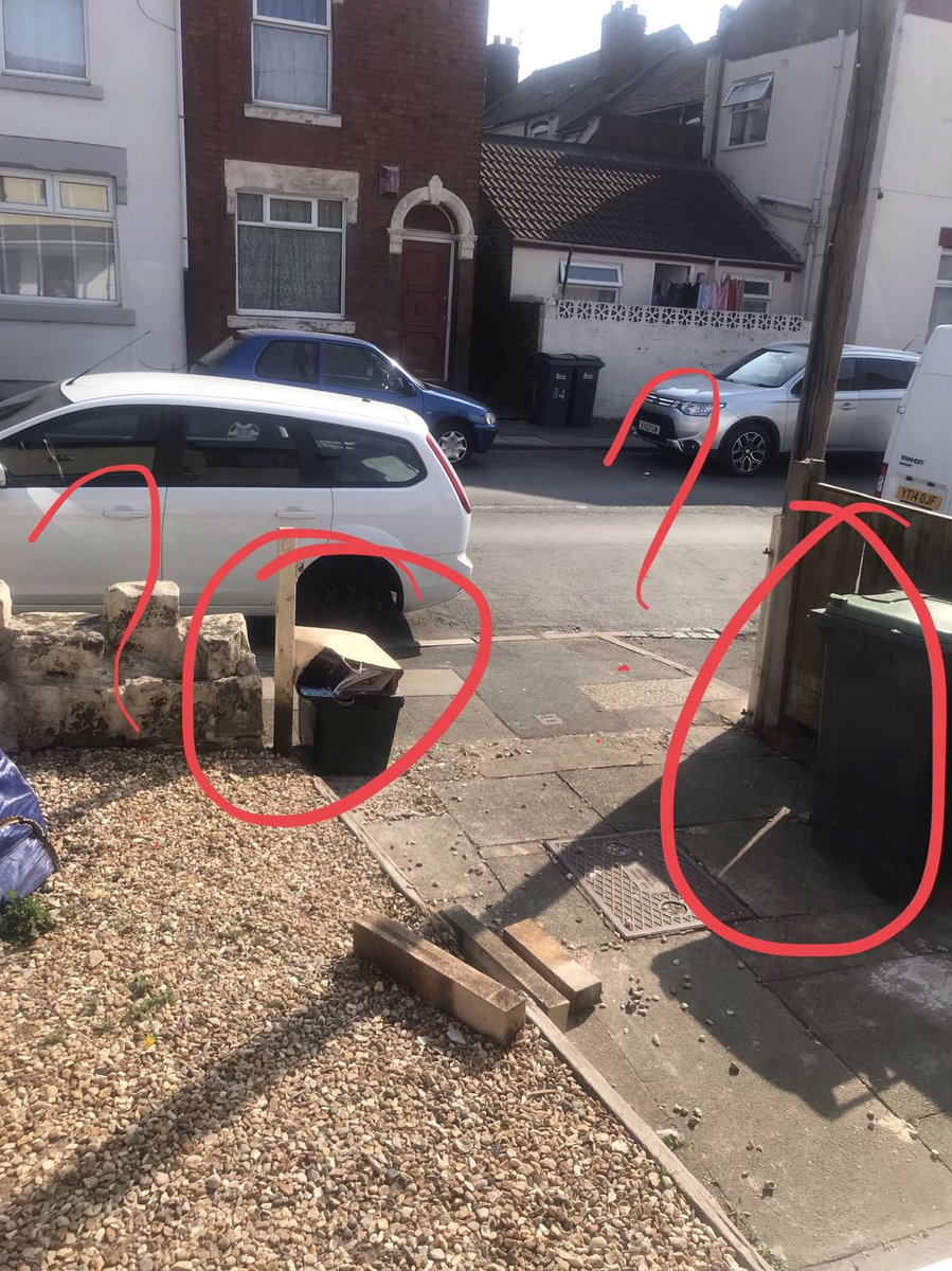 natlock1's tweet image. Can’t believe the council have not taken my bin as I’m guessing it’s not close enough to the pavement! 😡 but surely my recycling could have been taken!!! It’s bad enough we don’t get a blue or brown bin! 
🤬@SoTCityCouncil @Sotlive #nothappy #cantbelieveit #lazyworkers
