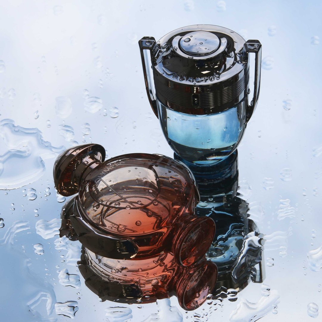 FragranceDirect's tweet photo. RT to WIN! The Paco Rabanne Olympea and Invictus fragrances both channel strength and sensuality! Today we're giving away the pair to one lucky winner, want to make these your new Summer scents? https://t.co/OVay0lRmgY