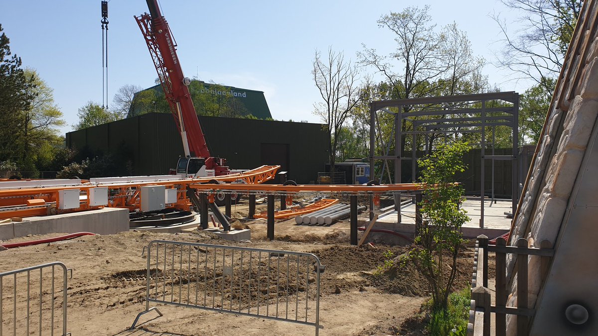 Pretparkenbe's tweet photo. Huidige stand van zaken voor #Fury, de tripple launch coaster in aanbouw te #Bobbejaanland #pretpark 🌞🌞🌞 https://t.co/NirxlRkNDz