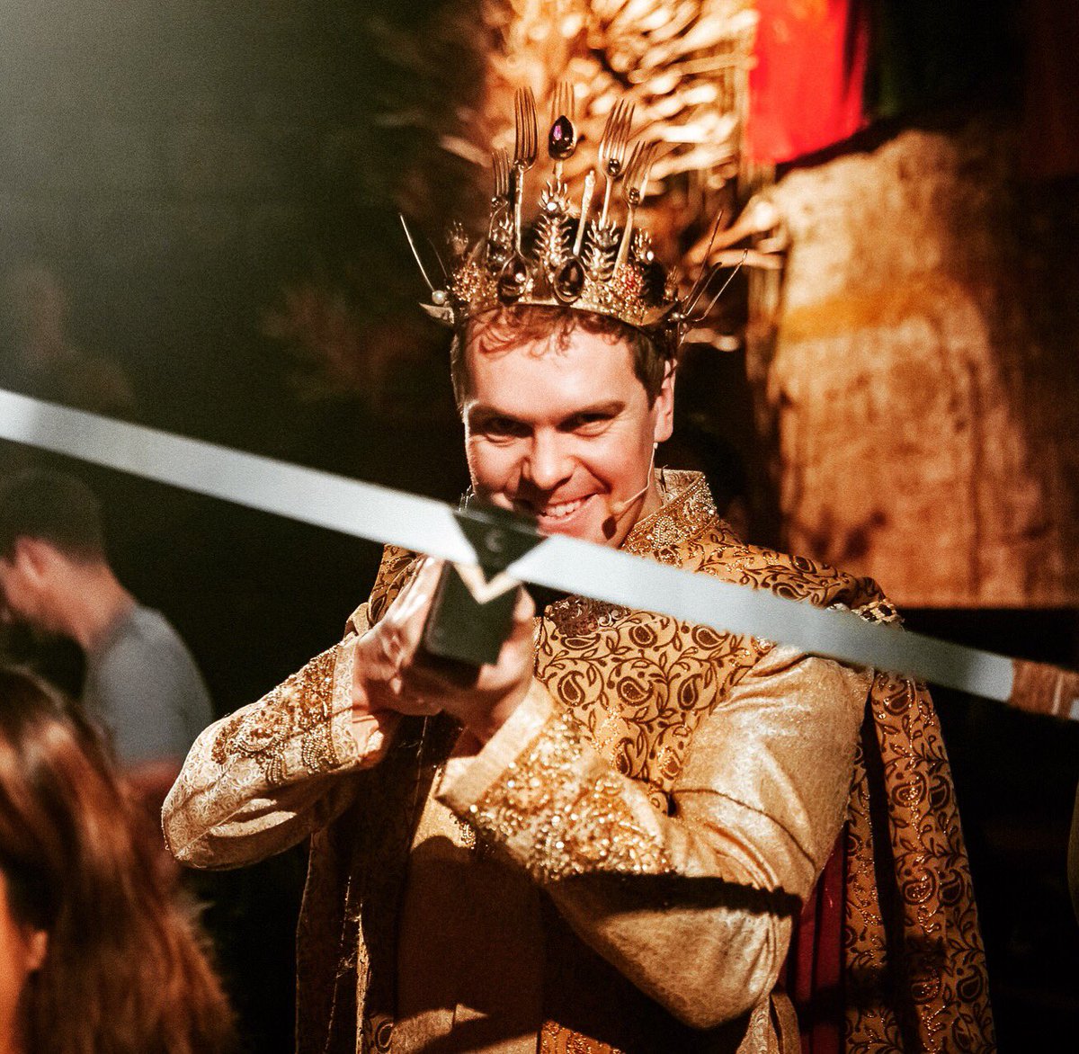 thevaultslondon's tweet photo. King Jaffery is just dying to invite you all to his wedding day, think youβd be wise to listen ... ππ
To grab your place at the table head to:
https://t.co/hn9H1GmwOQ π₯π΄π₯
@LaurenceHowe π· #dinneriscoming #thevaults #dic #gotdic #got #dicpics #justiceforjaffery https://t.co/200PRfPuRz