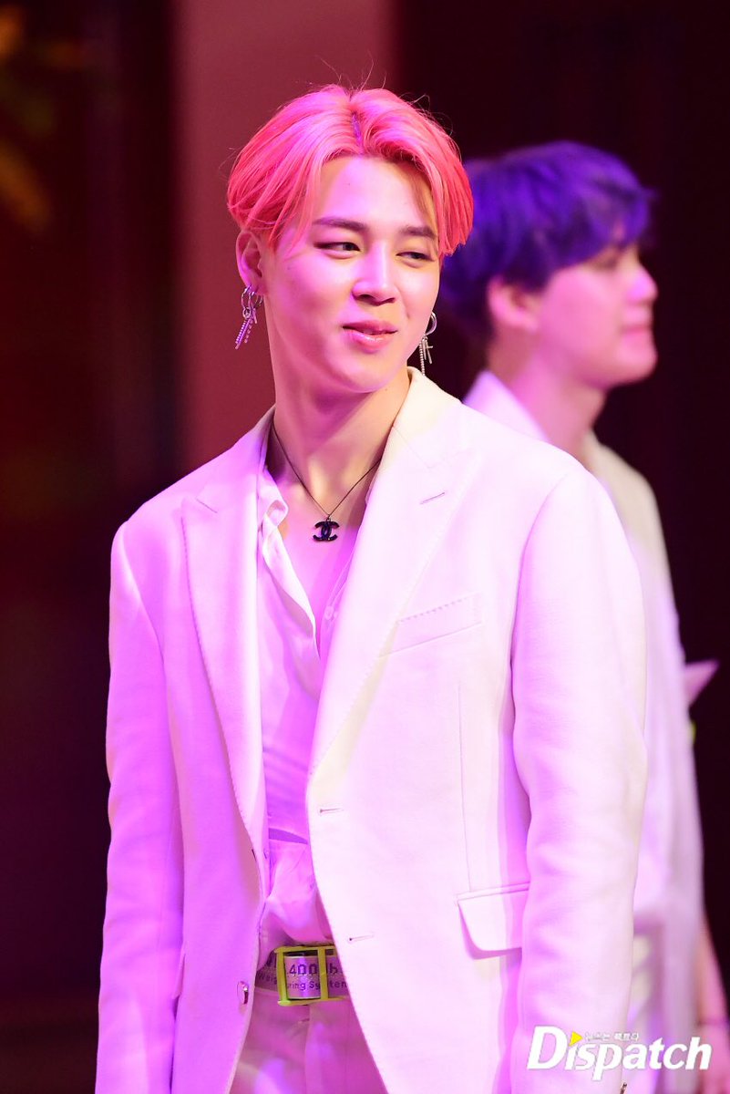 jimin in pink dress BTS' Jimin's extraordinary beauty is catching fans' attention on the last  pictorial posted on Fila Korea's official SNS. On the pictures, Jimin is  seen posing in a pink top. https://t.co/Vy1dzF8yNr Like &