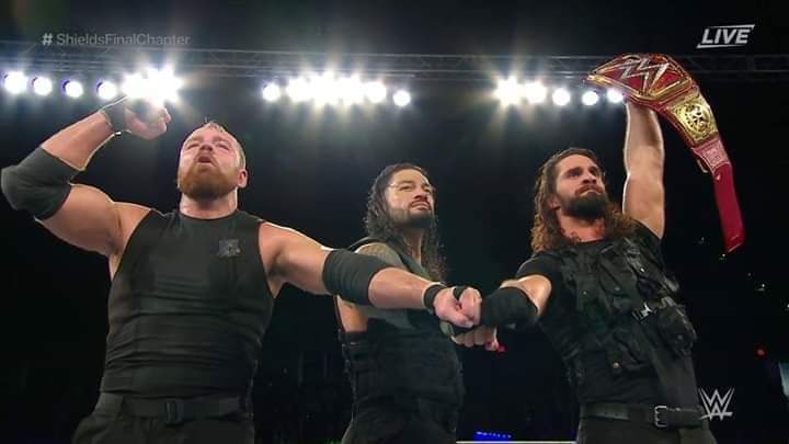 Samugurl's tweet photo. Justice was served. 🤜👊🤛💔 #TheShieldFinalChapter #ThankYouShield @WWERomanReigns @WWERollins #DeanAmbrose https://t.co/Ix3xV4OWmd