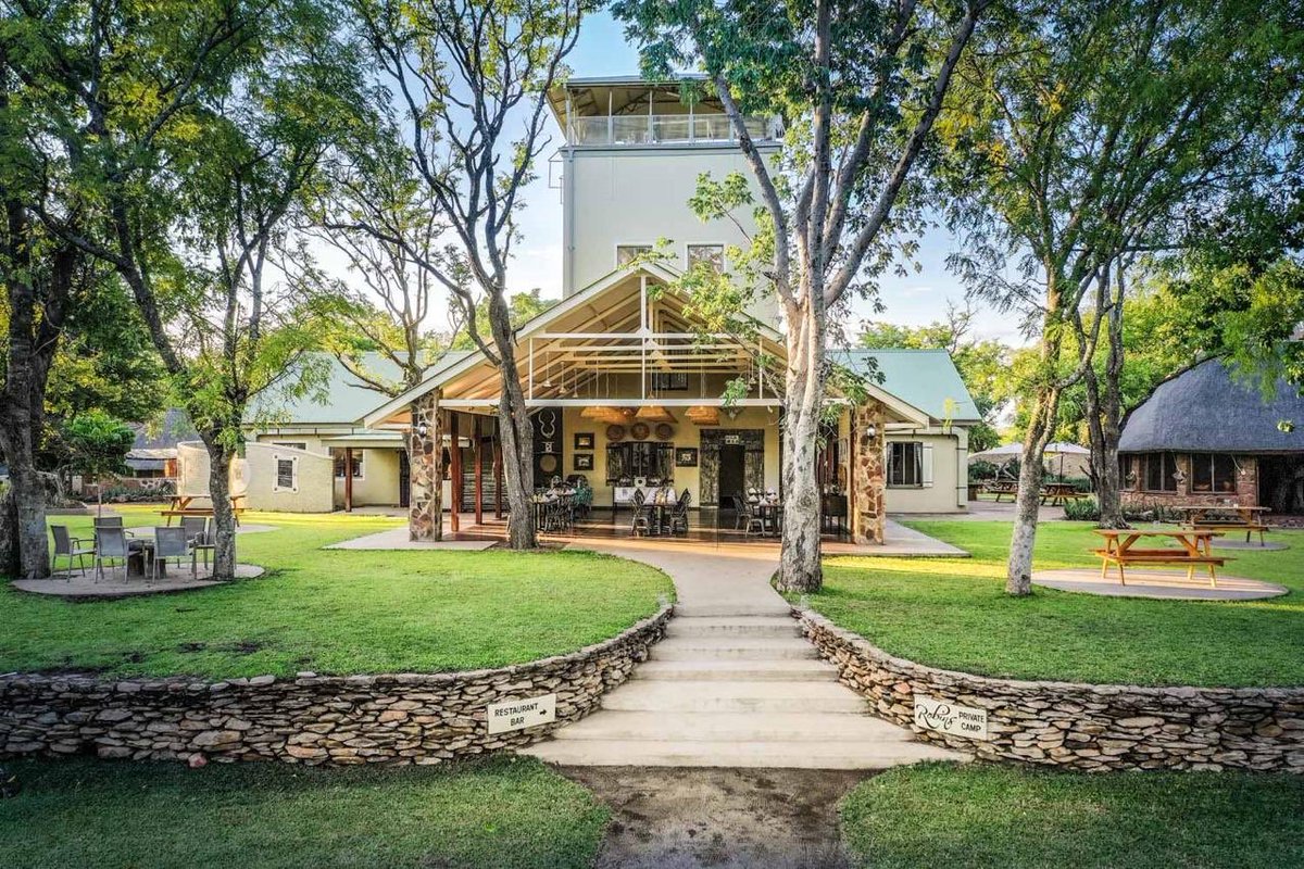 ZEZURUROCKSTAR's tweet photo. A friend of mine is opening these amazing camps on the 1st of May in Hwange please RT and support local businesses..Thank you https://t.co/R10xUd9m0S