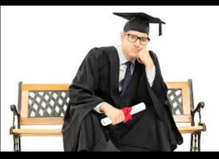 LifeAfterSch_'s tweet photo. What will be your life after school,have you ever thought of that? Join us for the next edition of this life changing conference #LAS04 https://t.co/h9PRcMui4x