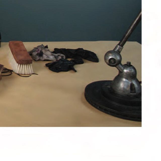 Rendez vous chez @lecalceophile pour découvrir des chaussures uniques grâce à un savoir faire exceptionnel 👞
#createursadc#lecalceophile#cuir#france#faitmain#artisanat#chaussures#audeladucuir