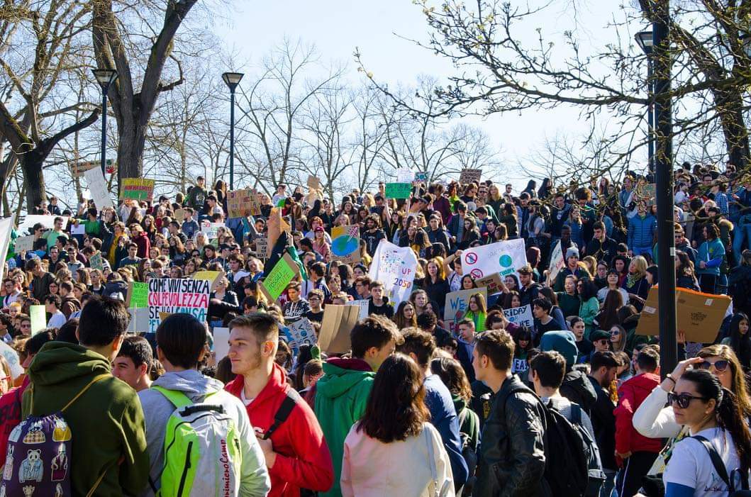 rfusari_sindaca's tweet photo. Oggi è #Pasquetta e contemporaneamente si festeggia l'#EarthDay Bisogna sempre ricordare l'importanza della difesa della natura, del verde pubblico e delle misure da adottare contro i #cambiamenticlimatici. Per noi la tutela dell'ambiente sarà sempre una priorità.

#TerzoPolo https://t.co/YxjUdFkFA3