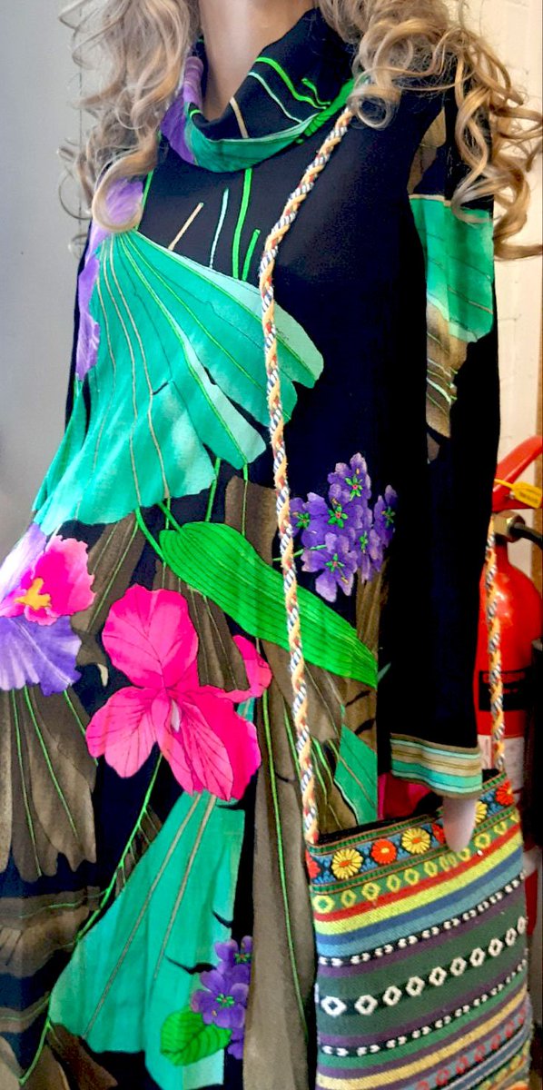 Blue17vintage's tweet photo. Check out the authentic 1970s dresses collection at Blue17’s London store & online..
https://t.co/E2muY3dJnM
#1970dresses,#1970sdresses,#70sclothes,#vintage70sdressesforsale,#1970sstyledresses,#70dresses,#70sclothes,#70sdressesforsale,#70sdressesuk,
#seventiesdresses,#70 https://t.co/ma7Sqs1RBG