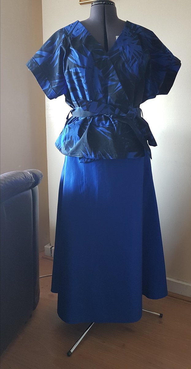 GoddessofGlam1's tweet photo. A busy Easter for me and my sewing machine . Three different coloured #wraptops #newlook6560. Made from #cottonsateen I have made loads of  bottoms but forget to make tops. Now going through my #fabricstash https://t.co/MWyMzRYm01