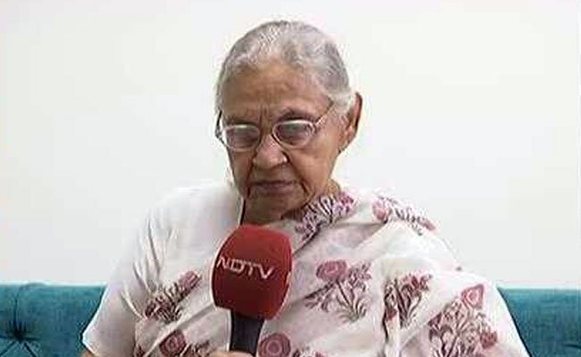 ndtv's tweet photo. "We aspire to win all the seven seats in Delhi": Congress leader Sheila Dikshit 

#ElectionsWithNDTV #LokSabhaElections2019 https://t.co/LM9WB9USqd